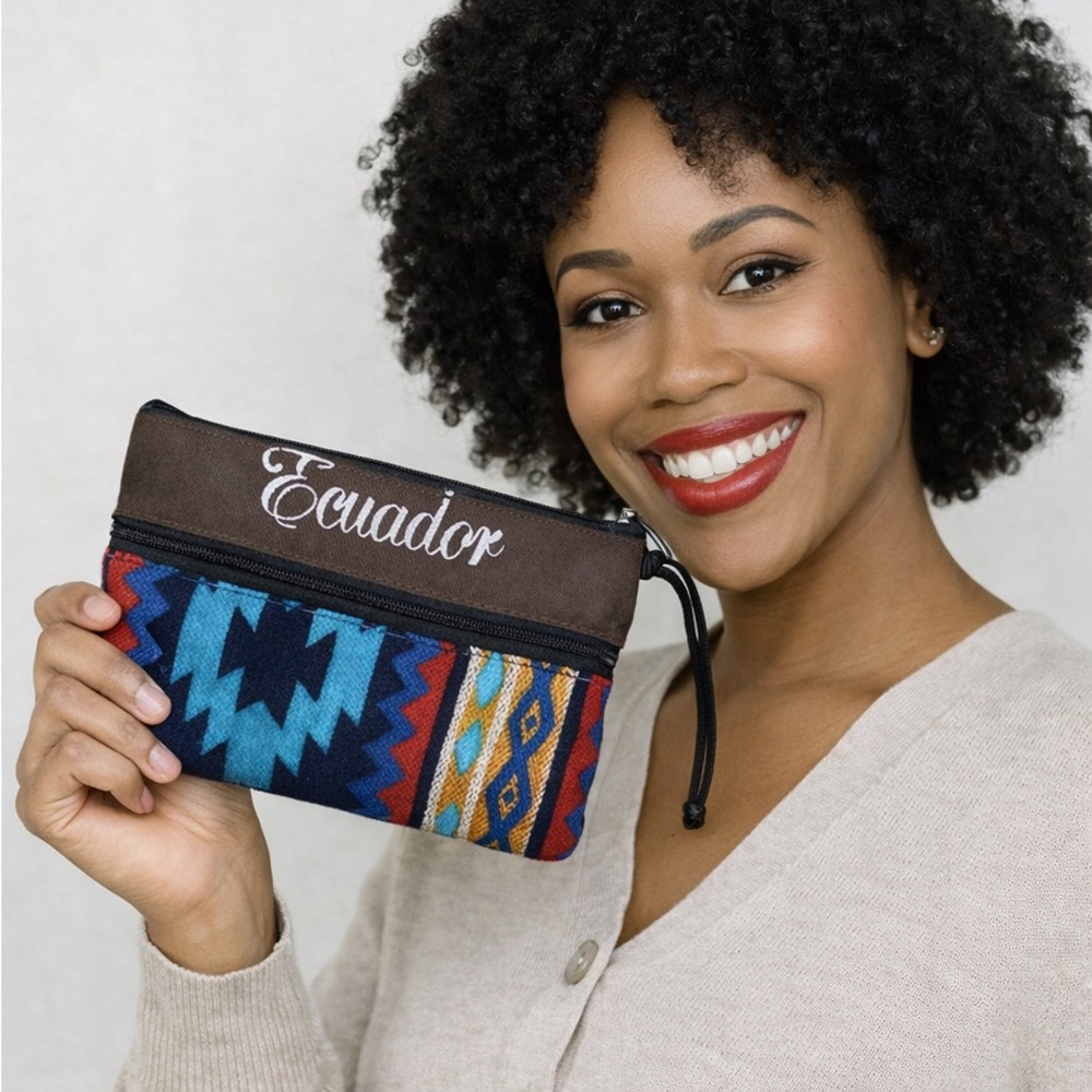 Ecuador Woven Geometric Pouch w/ Wrist Strap
